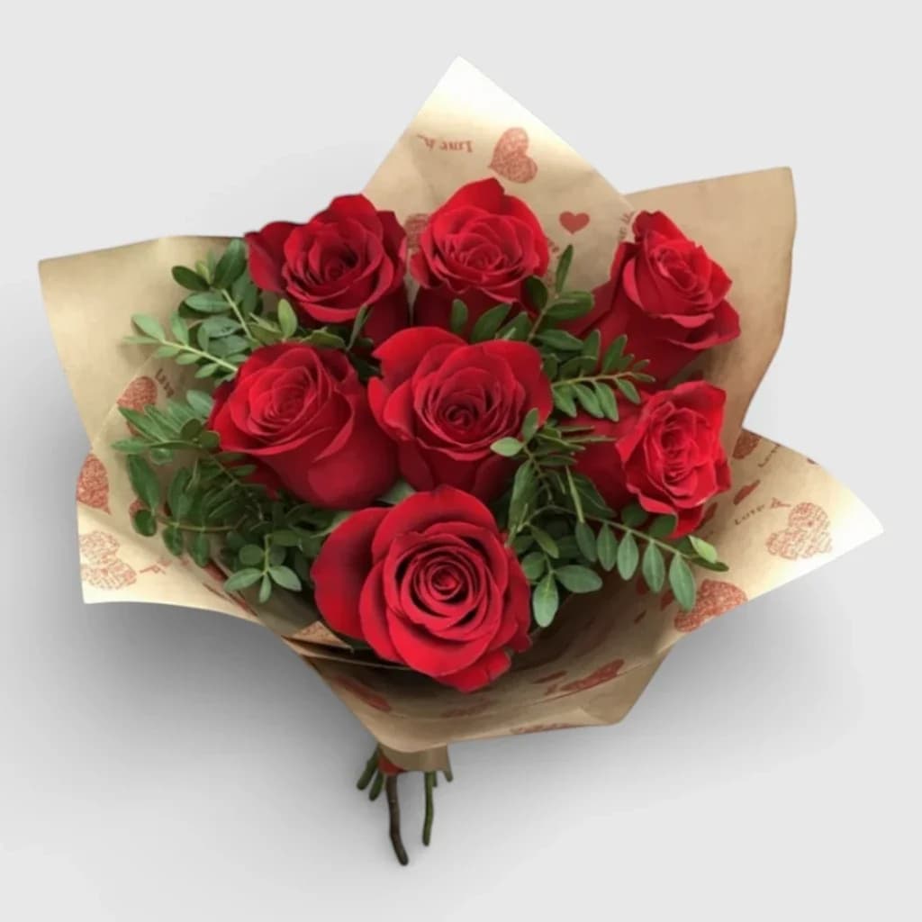 Un bouquet de 7 roses rouges