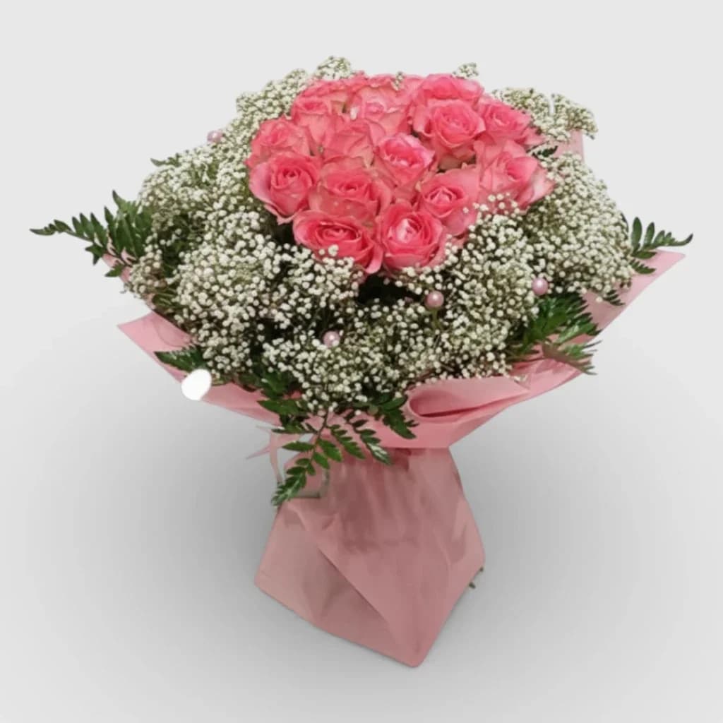 Bouquet de 17 roses roses ' Rêve féerique '