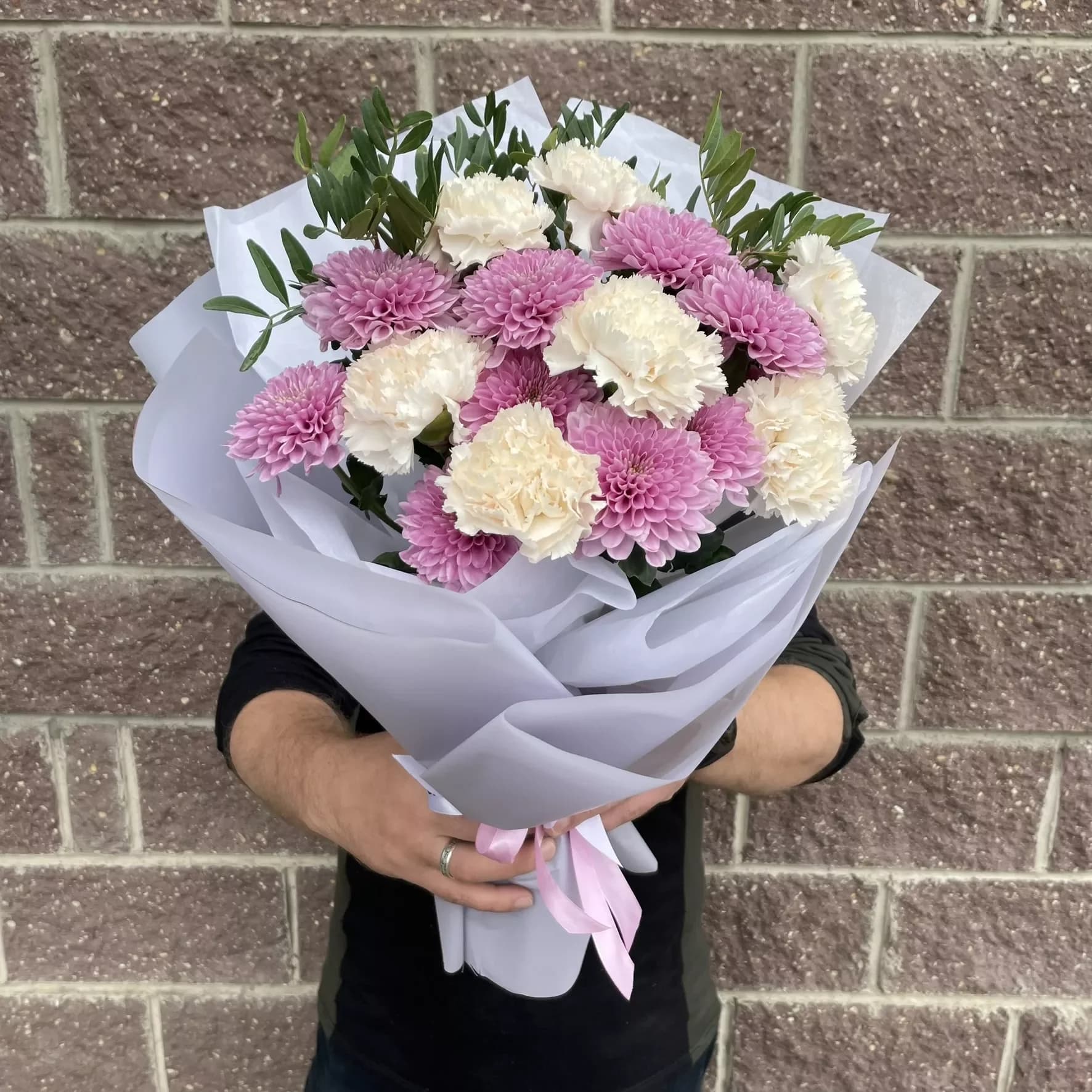 Bouquets parfaits pour la Saint-Valentin : livraison de fleurs à Minsk et en Biélorussie