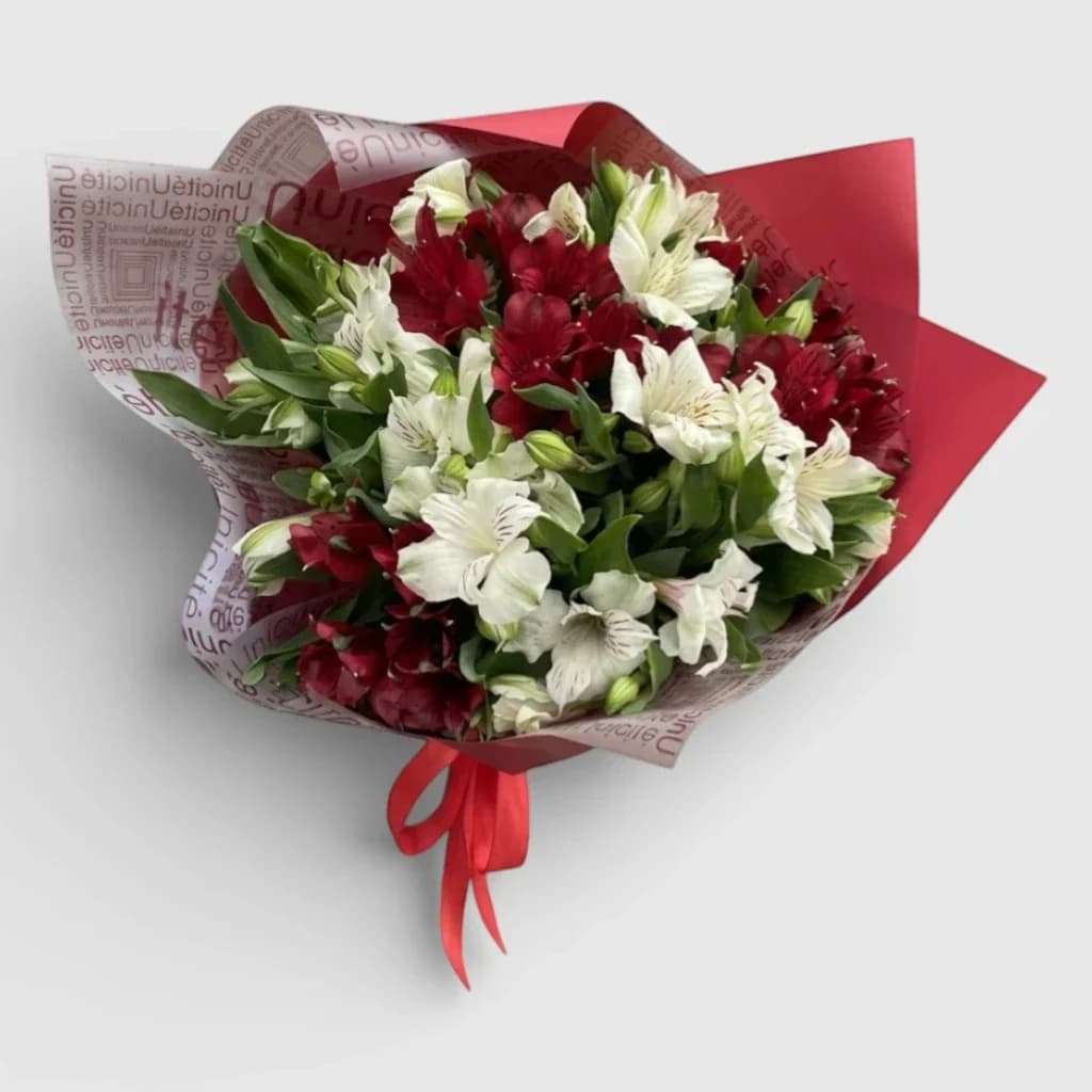 Bouquet d'alstroemères rouges et blanches ' Ma Perle '