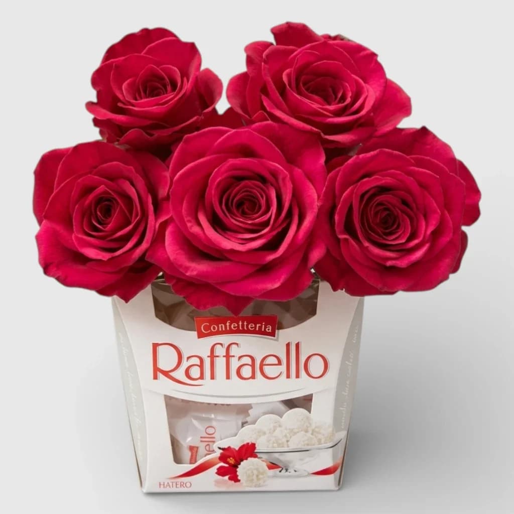 Un bouquet de 5 roses rouges et des bonbons Raffaello